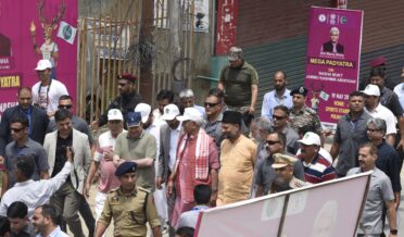 لیفٹیننٹ گورنر نے پلوامہ میں ’ نشہ مُکت جموںوکشمیر مہم‘ میں شرکت کی