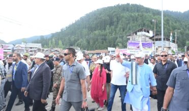لیفٹیننٹ گورنر نے کپواڑہ میں ’نشہ مُکت جموں وکشمیر مہم‘ میں شرکت کی