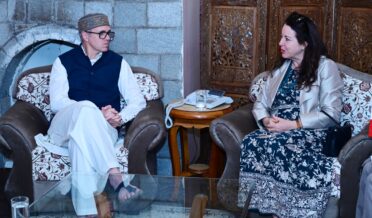 ہندوستان میں سوئس سفیر مایا تسافی کی وزیر اعلیٰ عمر عبداللہ سے ملاقات