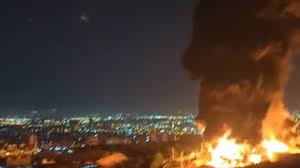 ایرانی بندرگاہ پر جگہ جگہ آگ کی لپٹیں، لبنان میں بھی اسرائیل کی تباہی جاری، مشرق وسطیٰ میں کشیدگی پھر بڑھی