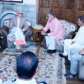 وزیر اعلیٰ عمر عبداللہ کی ’رابطہ‘ میںعوامی نمائندوں اور شراکت داروں کے ساتھ ملاقات