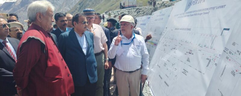 نتن گڈکری نے زوجیلا ٹنل کے مرکزی حصے کی تاریخی پیش رفت مکمل کی