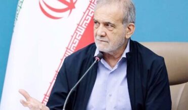 ایران پر جنگ مسلط ہوئی تو پوری قوم مٹھی کی مانند جڑگئی: پزشکیان