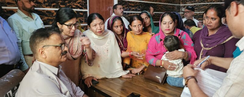 جاوید رانا نے سانبہ میں محکمہ جل شکتی اورمحکمہ جنگلات کا جائیزہ لیا