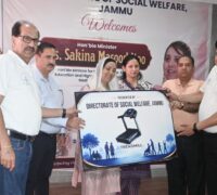 بزرگ شہریوں کا احترام ان کا حق نہ احسان ۔ سکینہ اِیتو