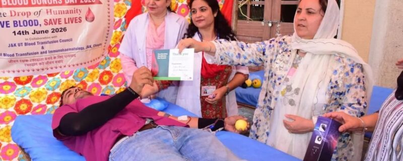 سکینہ اِیتو نے جموں میں ہیلتھ کم بلڈ ڈونیشن کیمپ کا اِفتتاح کیا