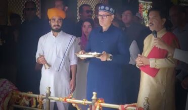 وزیراعلیٰ عمر عبداللہ کا کھیربھوانی مندر کا دورہ، میلے کی تیاریوں کا جائزہ