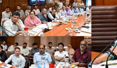 سکینہ اِیتو نے کشمیر کے پانچ اسمبلی حلقوں کے ترقیاتی مسائل کا جائزہ لیا