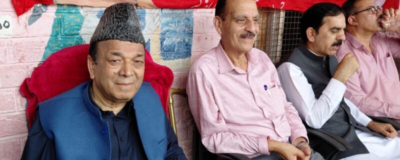 سپیکر نے آرم پورہ کے باشندوں سے بات چیت کی