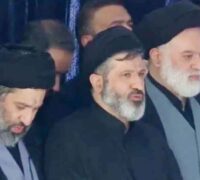 علی خامنہ ای کی نمازجنازہ میں تین بیٹوں کی شرکت