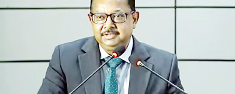 کوئی قانون گنگا ندی پر چکن بریانی کھانے سے نہیں روکتا: جسٹس اْجول بھوئیان