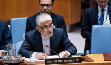 اقوامِ متحدہ میں ایران کا امریکہ پر شہری ڈھانچے کو نشانہ بنانے کا الزام، حملے فوری روکنے کا مطالبہ