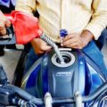 شیلانگ میں ایندھن کے بحران کا خدشہ، پٹرول پمپوں پر لمبی قطاریں
