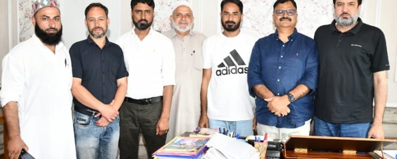 ممبر اسمبلی جاوید مرچال اور جے جے ایم کنٹریکٹرز ایسو سی ایشن نے جاوید رانا سے ملاقات کی