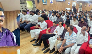 جاوید رانا نے جموں یونیورسٹی میں’’فارسٹ رائٹس ایکٹ کی عمل آوری اورآئندہ کے لائحہ عمل‘‘ کے موضوع پرمنعقدہ سمینار میں شرکت کی