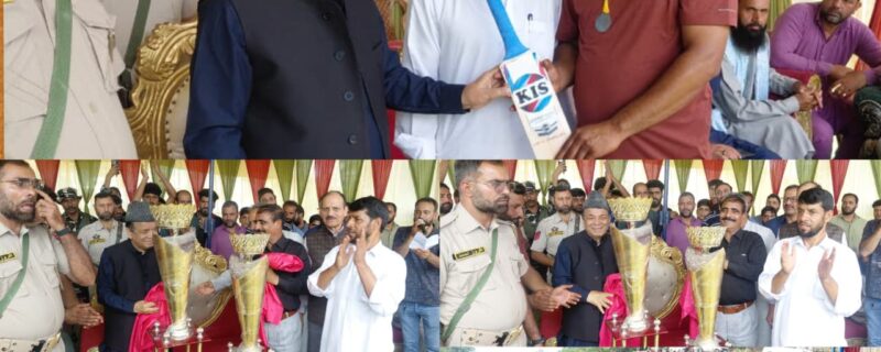 سپیکر نے تُجن میں کرکٹ ٹورنامنٹ کا اِفتتاح کیا