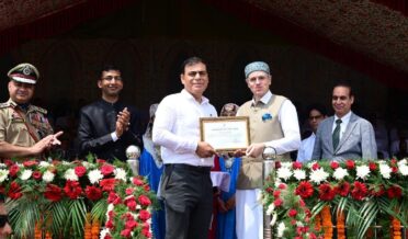سیّد شکیل شان کو شاندار کارکردگی او رکثیر الجہتی خدمات کے اعتراف میں ’ایوارڈ آف ایکسی لینس‘ سے نوازا گیا