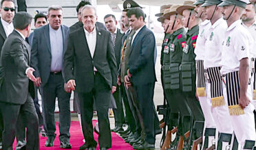 کسی ملک کے خلاف فوجی یا سیاسی دباؤ عالمی استحکام کو متاثر کر سکتا ہے : پیزشکیان