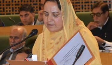 دُور دراز علاقوں میں صحت سہولیات کو بہتر بنانے کیلئے نئی تقرریاں اور عملے کی معقول تنظیم نو ۔ سکینہ ایتو