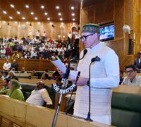 ہر سیاحتی مقام کو گلمرگ جیسا نہیں بنایا جاسکتا او رہر جگہ گنڈولہ نہیں لگائے جاسکتے ۔ وزیراعلیٰ عمر عبداللہ