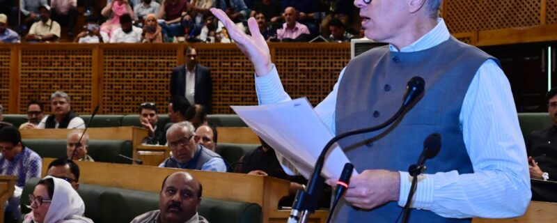 بنکوٹ میں اولوں سے ہونے والے نقصان کا جائیزہ لیا گیا