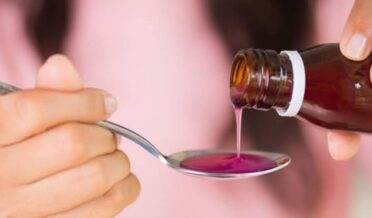 کھانسی کے شربت کی بوتلوں کے حوالے سے نئے ضوابط کا اطلاق