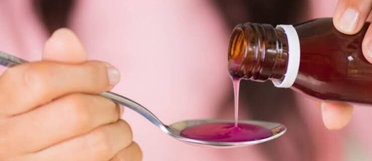 کھانسی کے شربت کی بوتلوں کے حوالے سے نئے ضوابط کا اطلاق