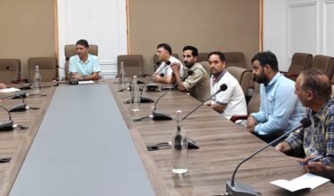 گلمرگ میں پہلے بین الاقوامی فلم فیسٹول جموںوکشمیر کی تیاریوں کا جائزہ لیا گیا