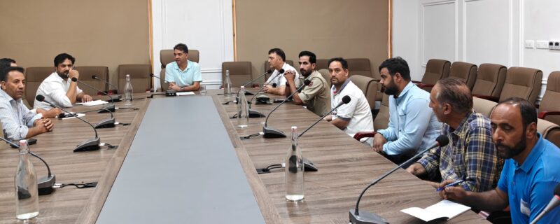 گلمرگ میں پہلے بین الاقوامی فلم فیسٹول جموںوکشمیر کی تیاریوں کا جائزہ لیا گیا