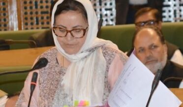 پہلگام میں 50 بستروں پر مشتمل ہسپتال کا 75 فیصد کام مکمل اور نظرثانی شدہ منظور ی کا عمل جاری۔وزیر صحت سکینہ اِیتو