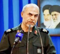 امریکی فوج کو نکالوورنہ عرب ممالک کو کچل دیں گے ، ایران کی دھمکی