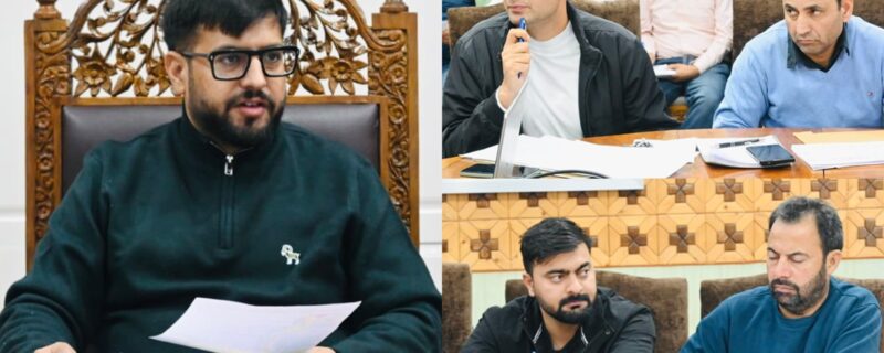 ضلع ترقیاتی کمشنر کپواڑہ نے کیرن کیلئے ’ اسپریشنل بلاک پروگرام ‘ کے تحت ایکشن پلان کو حتمی شکل دینے کیلئے میٹنگ کی صدارت کی