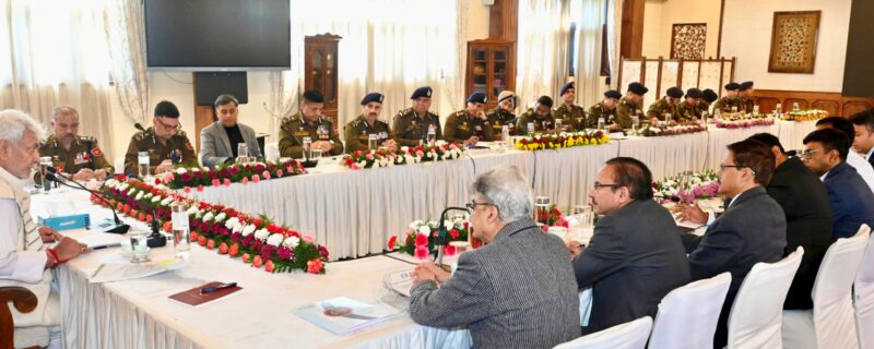 لفٹینٹ گورنر نے کشمیر ڈویژن میں سکیورٹی صورتحال کا جائیزہ لینے کیلئے میٹنگ کی صدارت کی