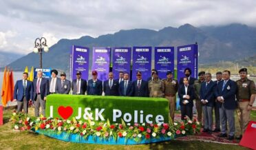 لیفٹیننٹ گورنر نے جموںوکشمیر پولیس کو ’’ جشن ڈل2026‘‘ کے کامیاب اِنعقاد پر مُبارک باد دِی