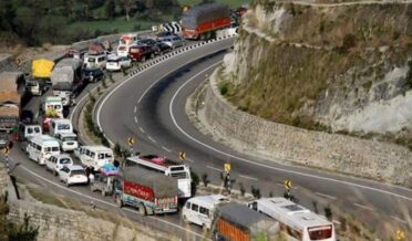 جموں۔سرینگر قومی شاہراہ دونوں سمتوں سے کھلی