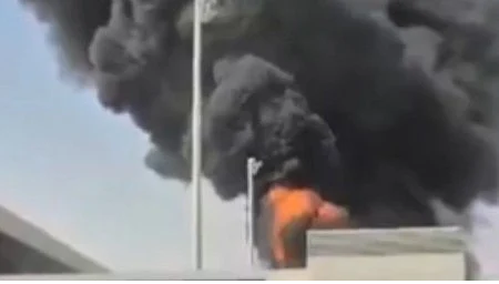 سعودی عرب کے ریاض ایئرپورٹ پر حوثی باغیوں کا بڑا حملہ، امریکی شہری سمیت 12 افراد ہلاک، 300 سے زائد زخمی