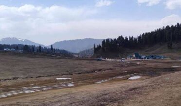 مسلسل سات خشک سردیوں کے موسم سے پانی کی دستیابی سے متعلق خدشات بڑھ گئے